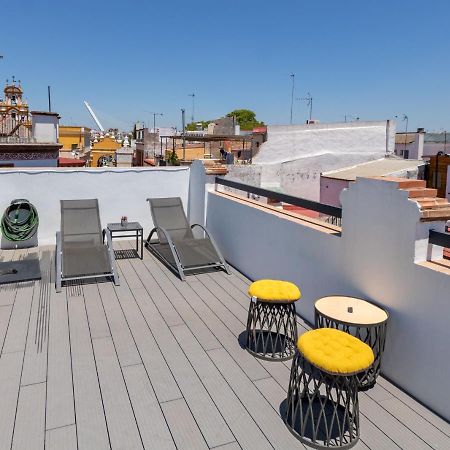 Апартаменти Nine O Clock San Luis Skyview Севілья Екстер'єр фото